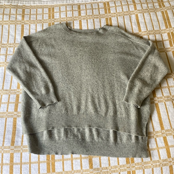 All Saints “Emmy Knit Jumper” Cashmere sweater in sz M/L - Picture 4 of 13